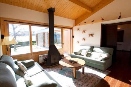 Impresionant Xalet La Roca Forada Apartment Guils de Cerdana Bagian luar foto